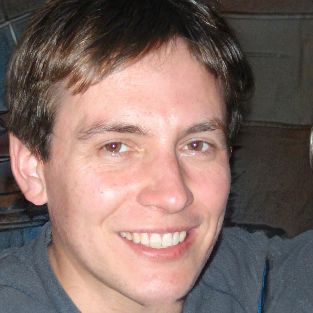 Tomas Whitmore